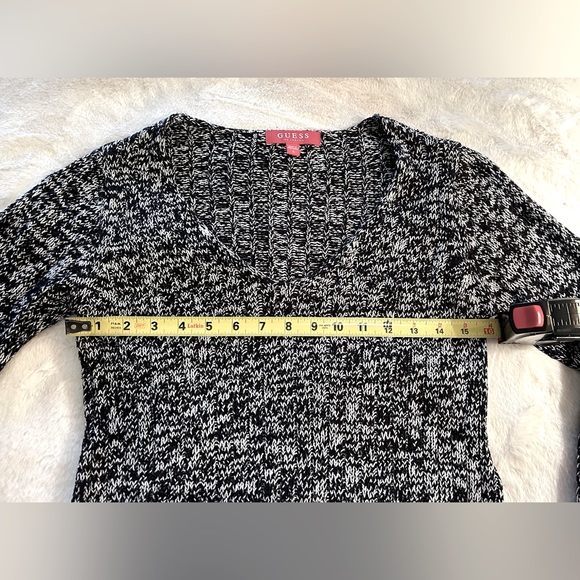 GUESS Two-Toned Cotton Knit Sweater- Sz- S - Picture 4 of 10
